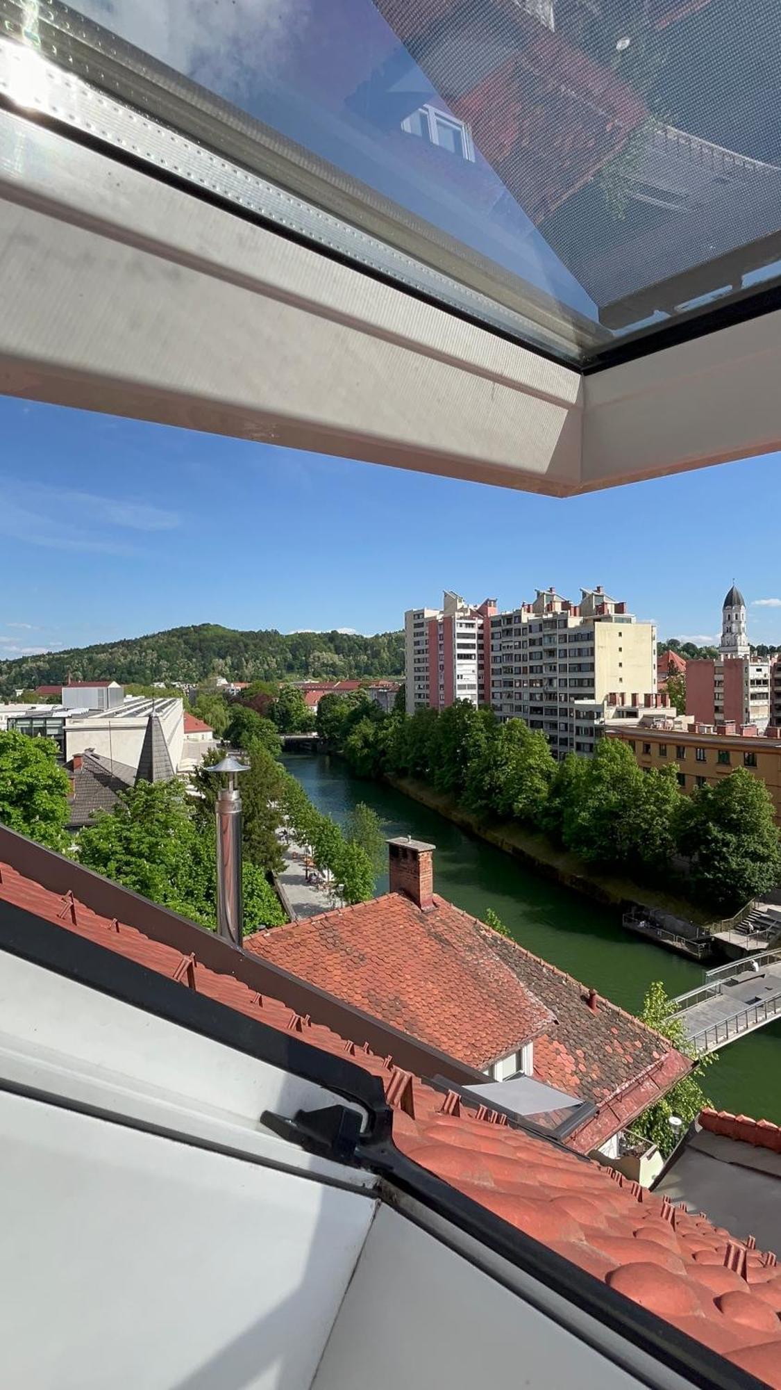 The Getaway Ljubljana Apartment ภายนอก รูปภาพ